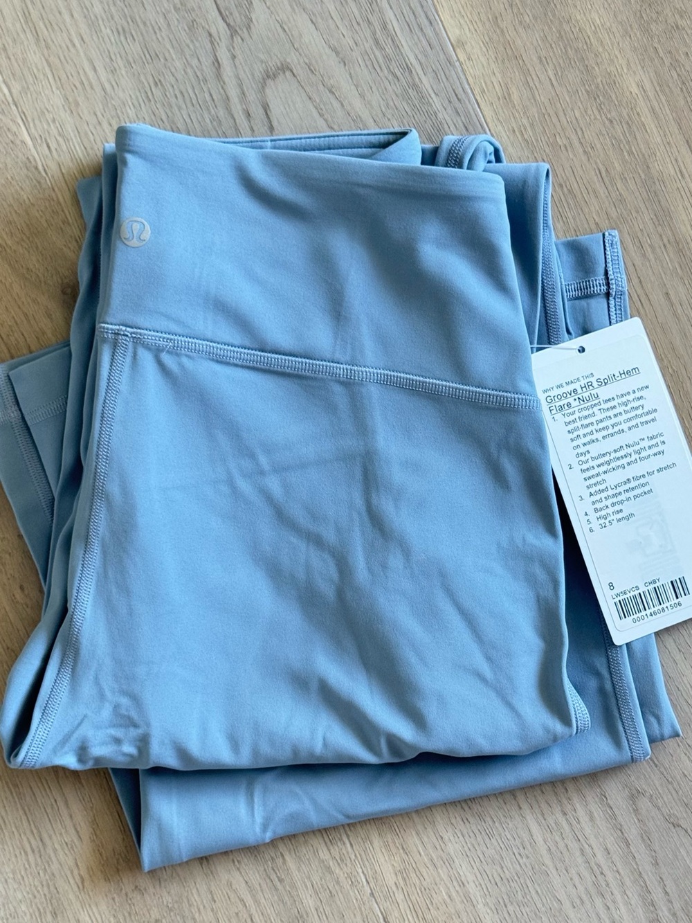 Lululemon Groove Nulu High-Rise Flared Pant
Regular size 8 NWT